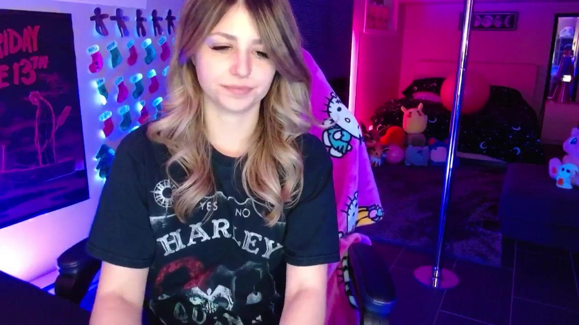Gallery image thumbnail from Serafina's myfreecams stream on, 12/28/2025, 07:09 image 12 of 20