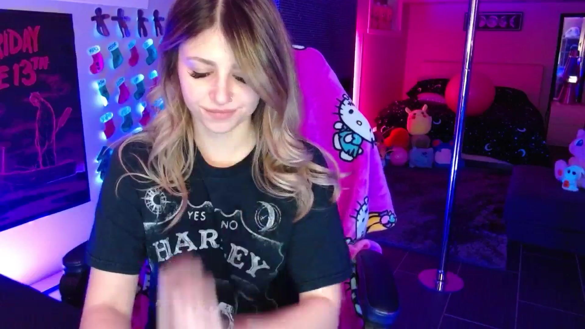 Gallery image thumbnail from Serafina's myfreecams stream on, 12/28/2025, 07:09 image 14 of 20