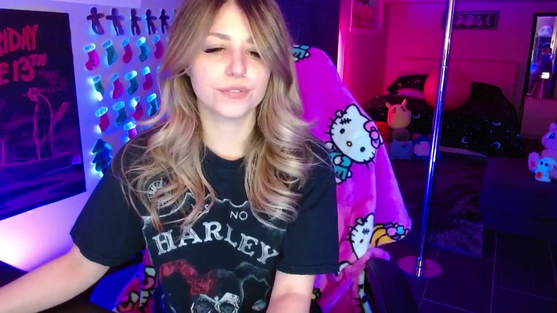 Gallery image thumbnail from Serafina's myfreecams stream on, 12/28/2025, 07:09 image 20 of 20