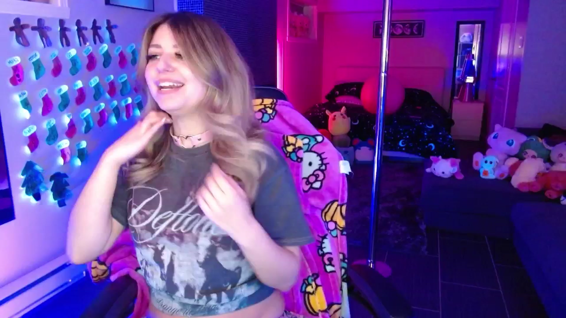 Gallery image thumbnail from Serafina's myfreecams stream on, 01/10/2026, 04:36 image 18 of 20