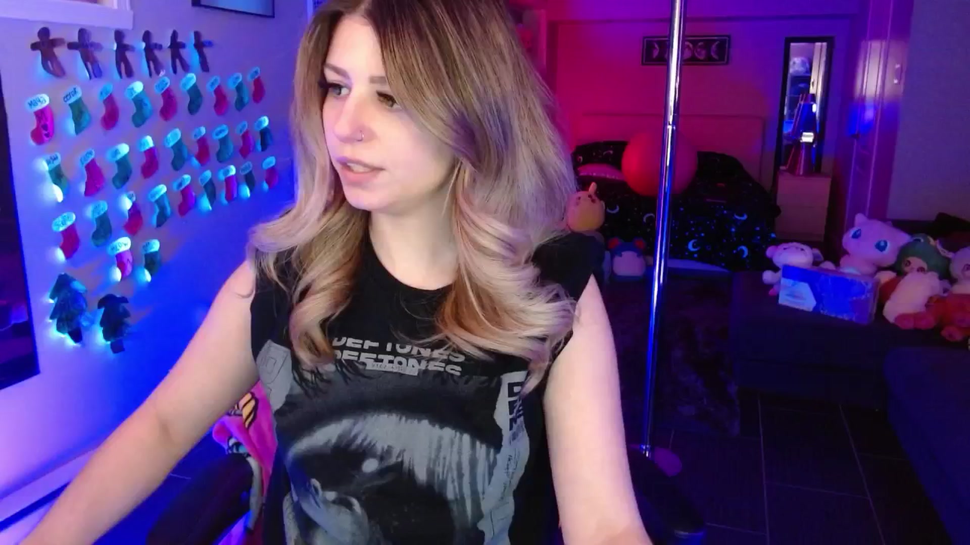 Gallery image thumbnail from Serafina's myfreecams stream on, 01/12/2026, 03:38 image 9 of 20
