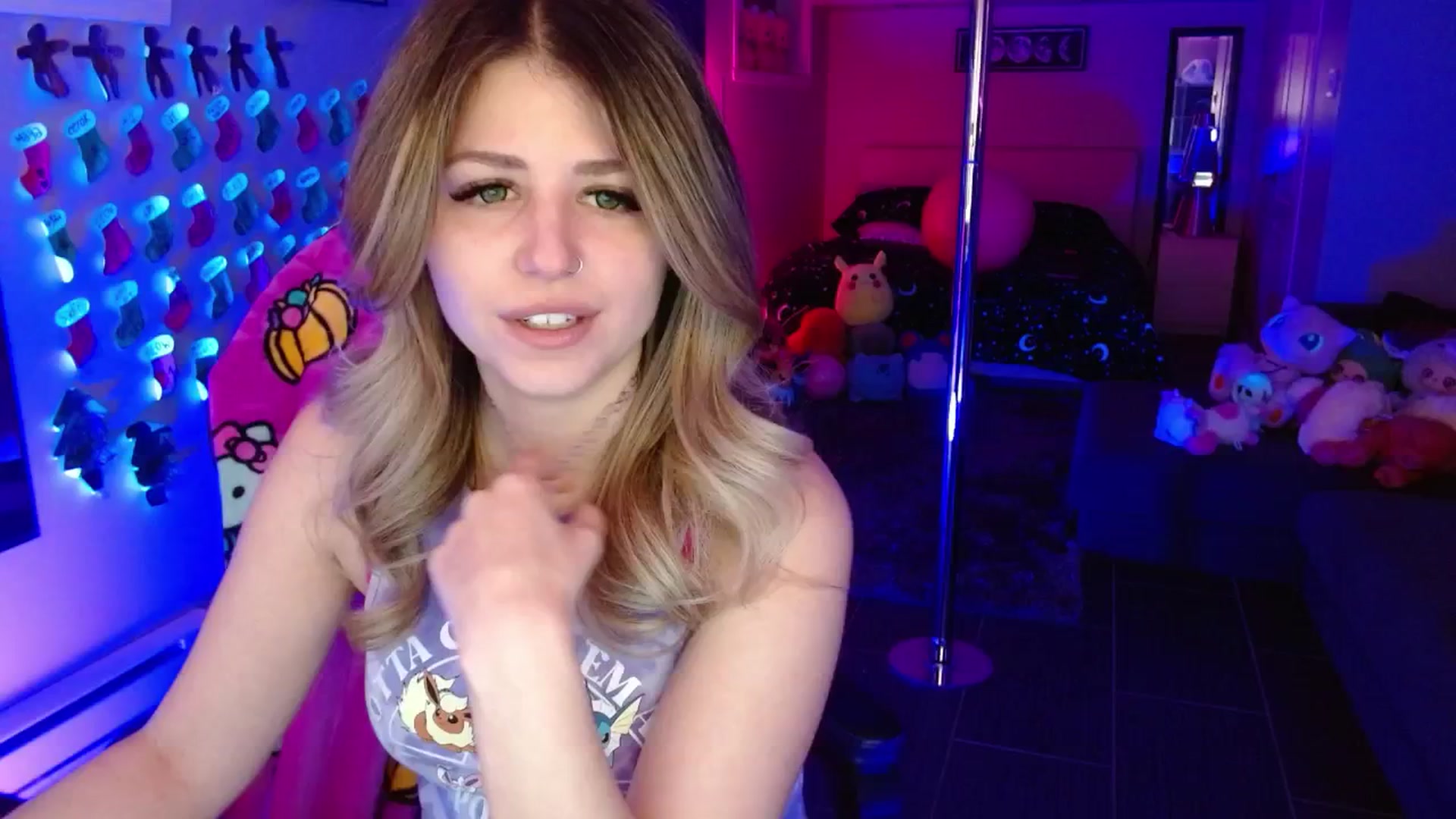 Gallery image thumbnail from Serafina's myfreecams stream on, 01/26/2026, 06:03 image 4 of 20