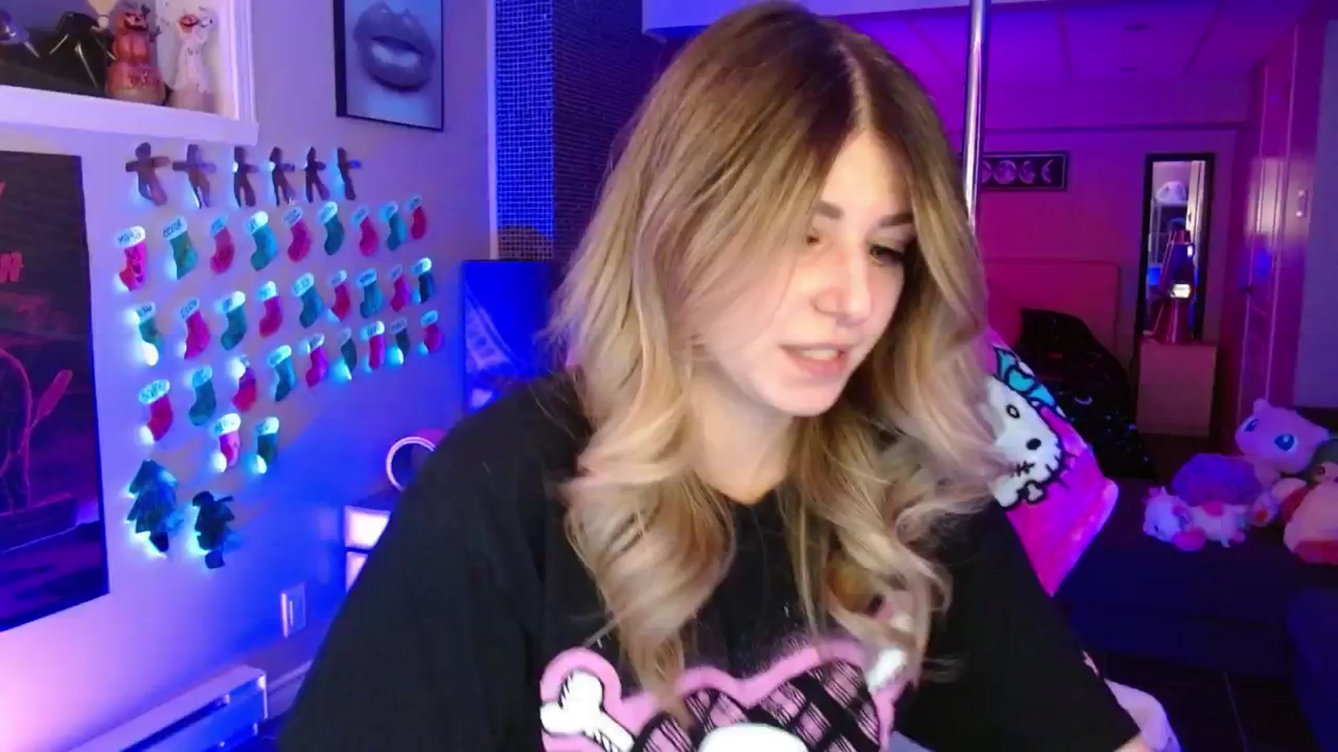 Gallery image thumbnail from Serafina's myfreecams stream on, 01/30/2026, 05:02 image 6 of 20