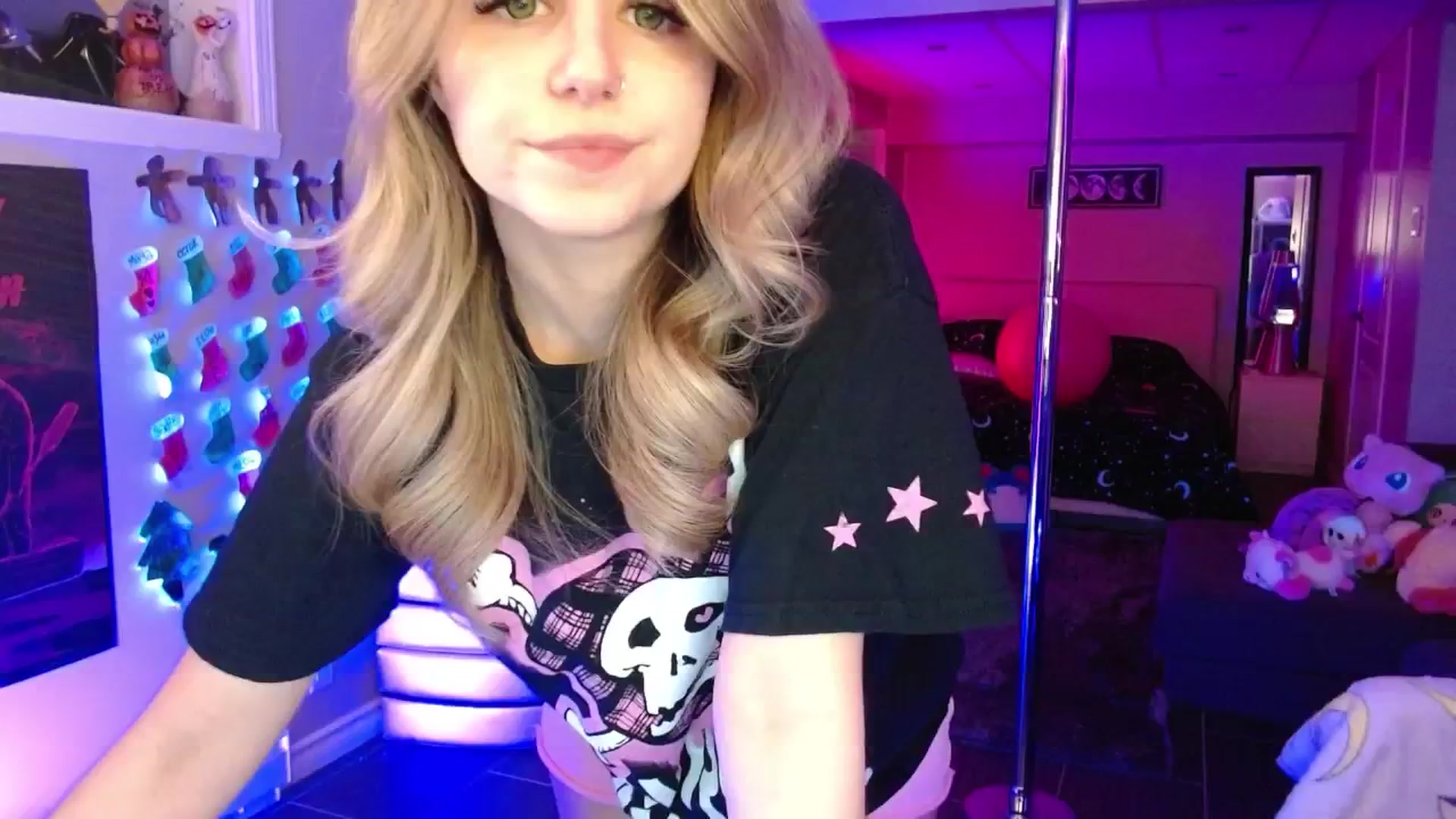 Gallery image thumbnail from Serafina's myfreecams stream on, 01/30/2026, 05:02 image 1 of 20