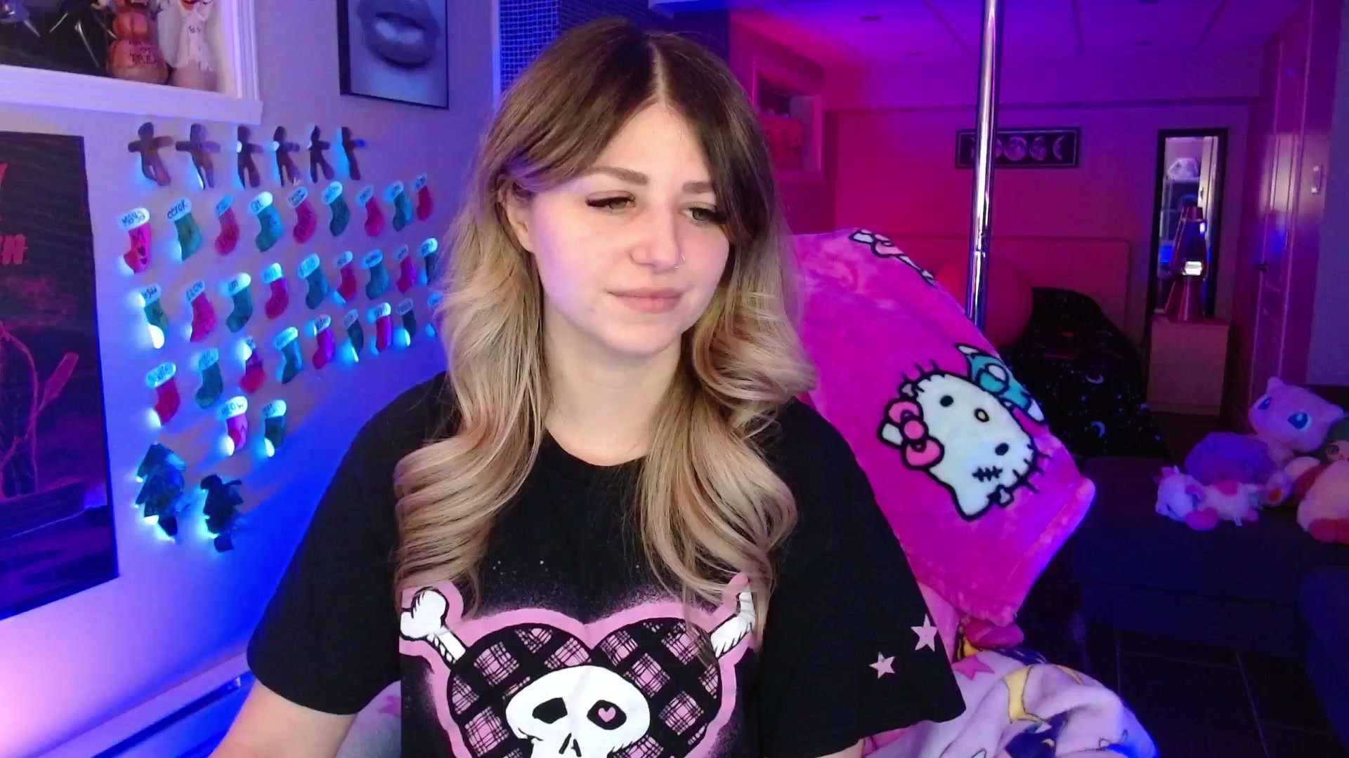 Gallery image thumbnail from Serafina's myfreecams stream on, 01/30/2026, 05:02 image 13 of 20