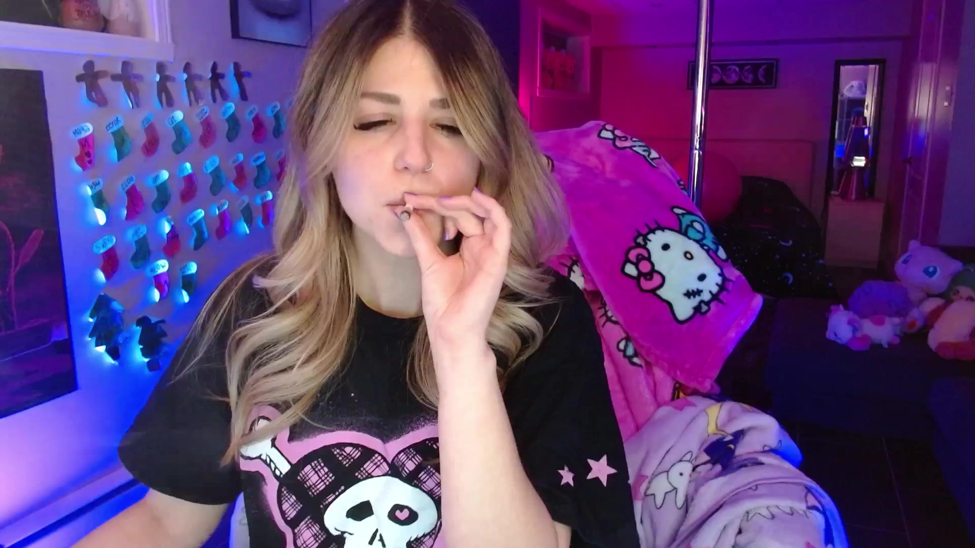 Gallery image thumbnail from Serafina's myfreecams stream on, 01/30/2026, 05:02 image 20 of 20