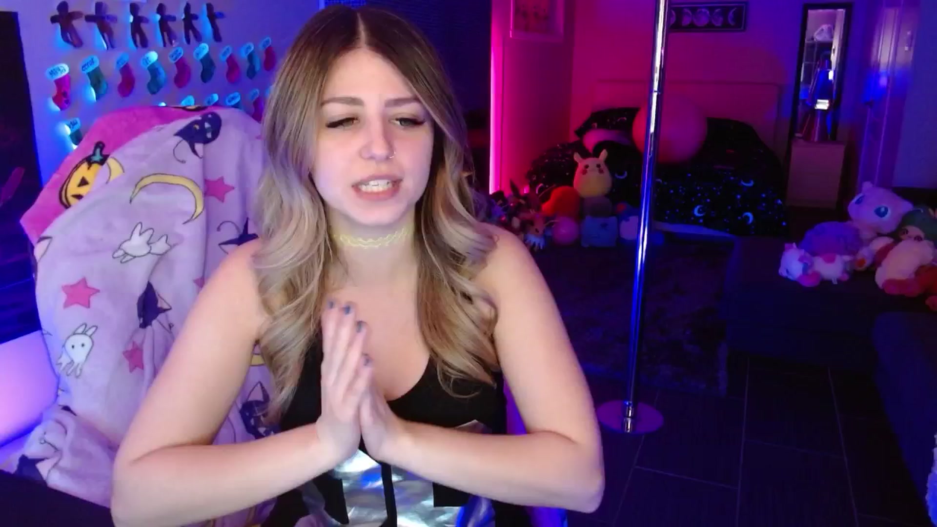Gallery image thumbnail from Serafina's myfreecams stream on, 02/01/2026, 04:41 image 6 of 20