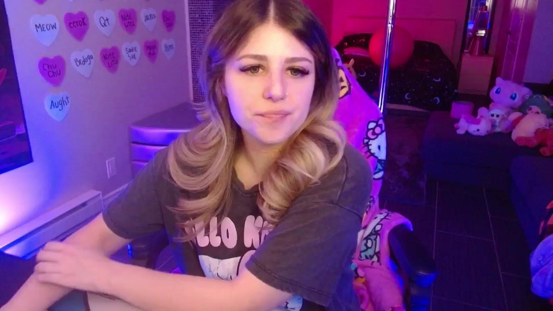 Gallery image thumbnail from Serafina's myfreecams stream on, 02/07/2026, 05:08 image 8 of 20
