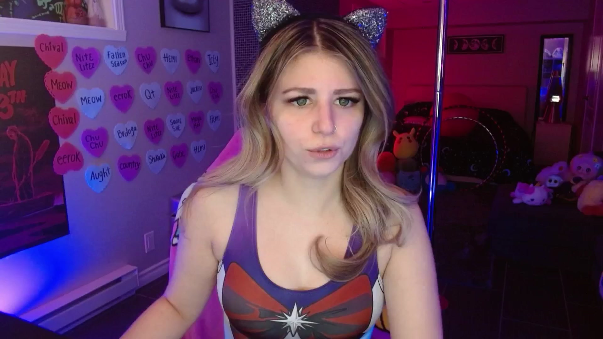 Gallery image thumbnail from Serafina's myfreecams stream on, 02/16/2026, 04:15 image 20 of 20