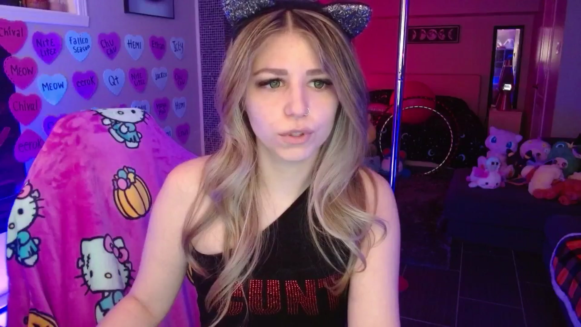 Gallery image thumbnail from Serafina's myfreecams stream on, 02/22/2026, 05:00 image 6 of 20