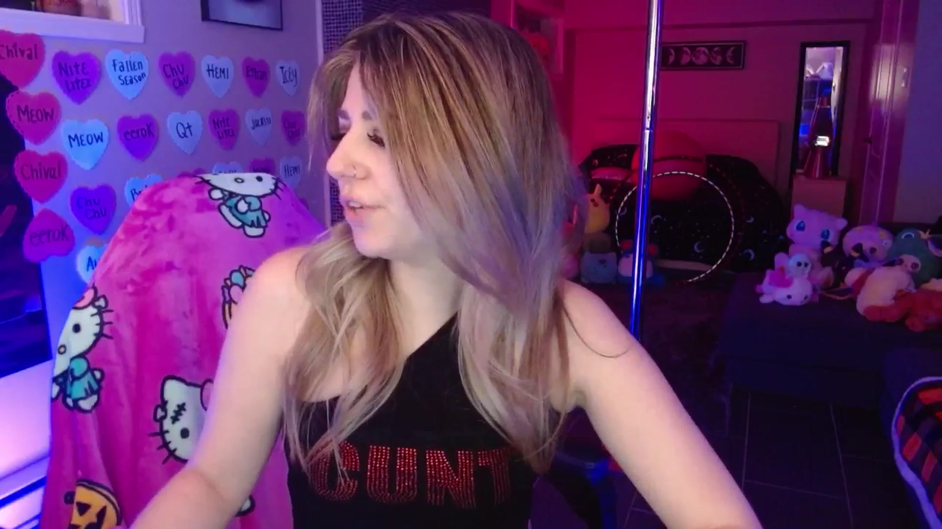 Gallery image thumbnail from Serafina's myfreecams stream on, 02/22/2026, 05:00 image 2 of 20