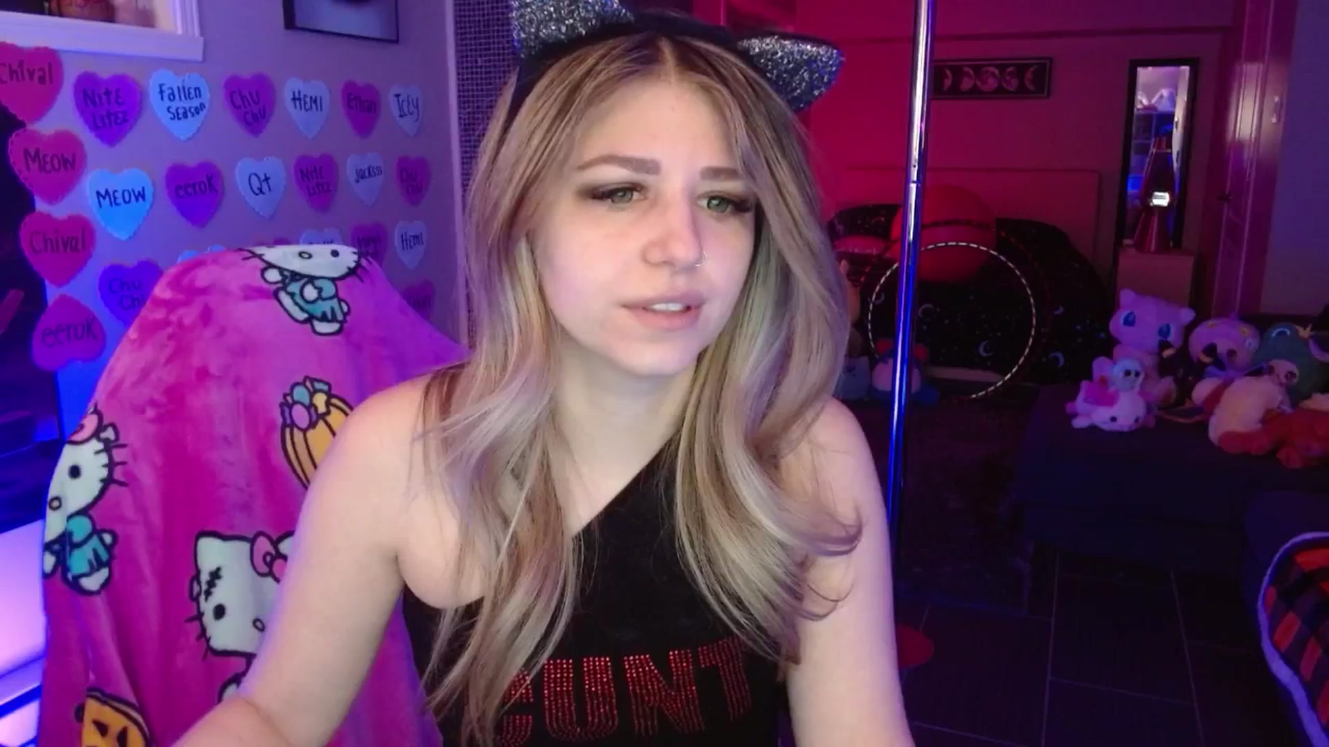 Gallery image thumbnail from Serafina's myfreecams stream on, 02/22/2026, 05:00 image 11 of 20