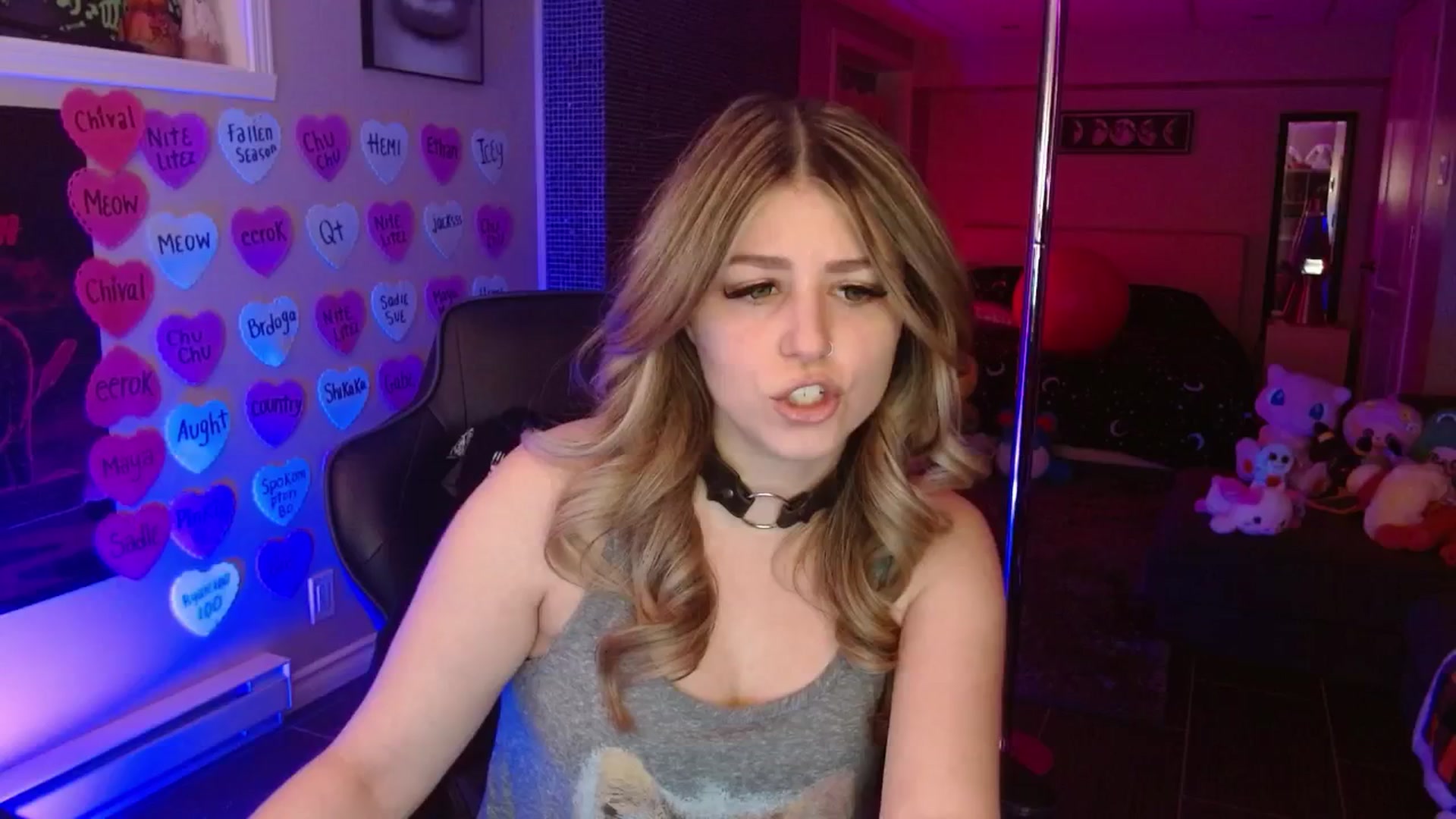 Gallery image thumbnail from Serafina's myfreecams stream on, 03/06/2026, 04:18 image 1 of 20
