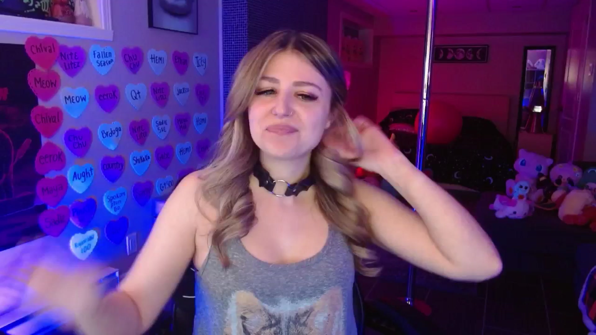 Gallery image thumbnail from Serafina's myfreecams stream on, 03/06/2026, 04:18 image 2 of 20