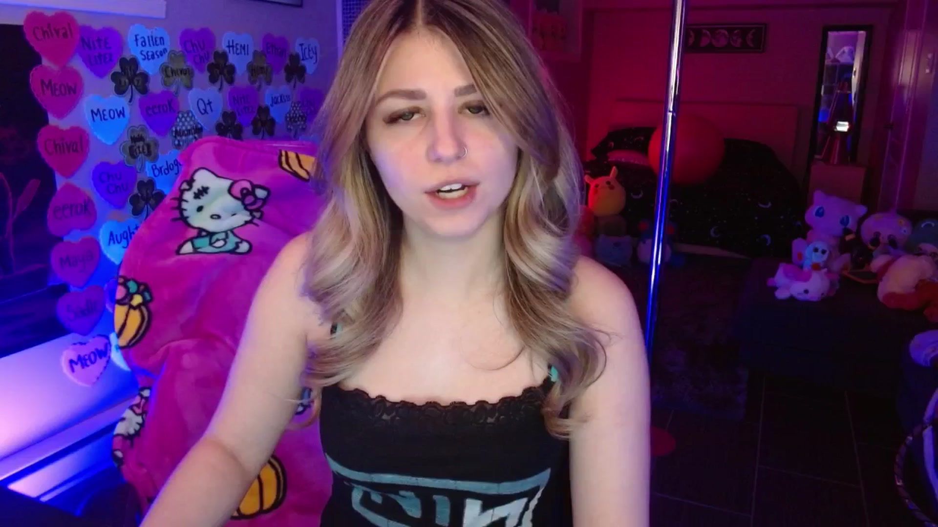 Gallery image thumbnail from Serafina's myfreecams stream on, 03/13/2026, 04:18 image 6 of 20