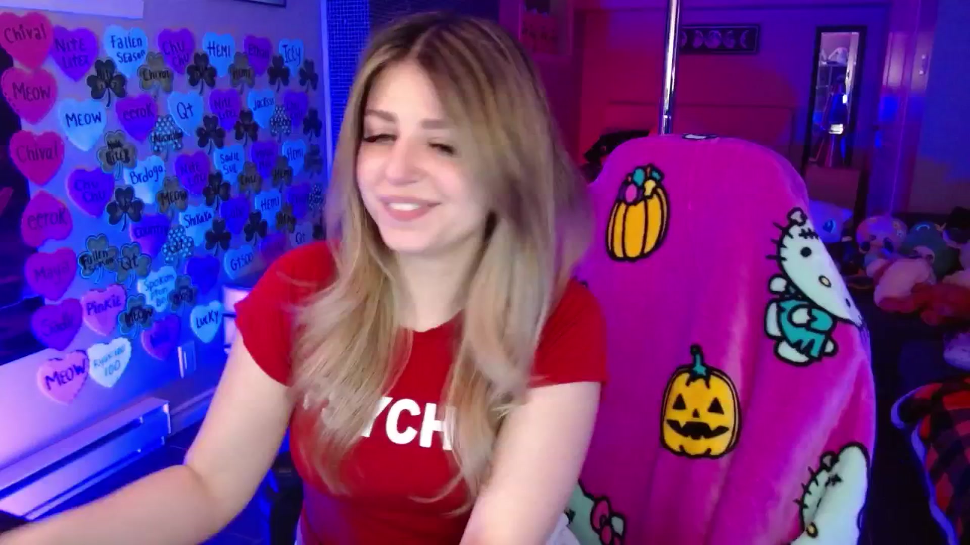 Gallery image thumbnail from Serafina's myfreecams stream on, 03/20/2026, 03:31 image 7 of 20