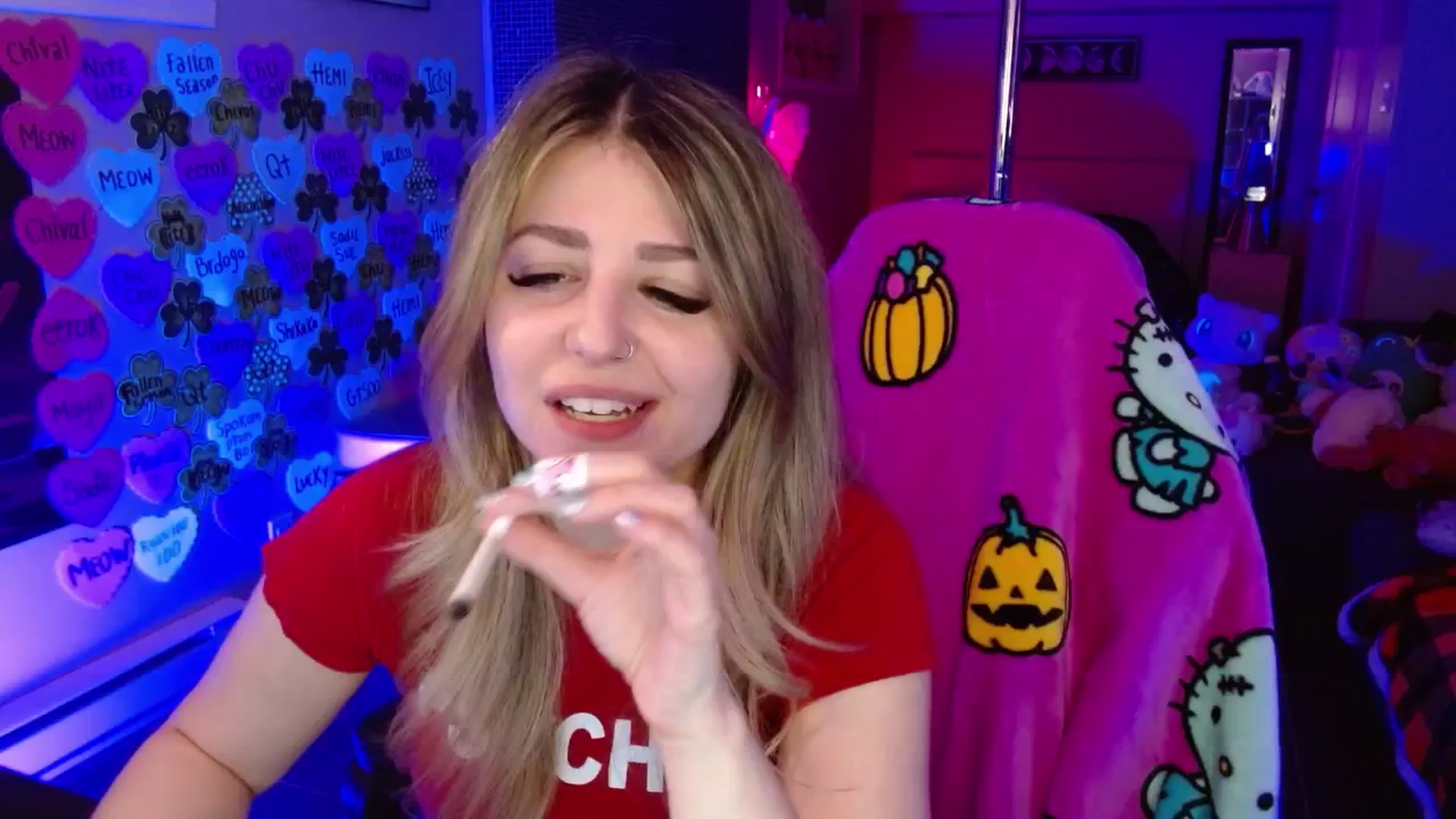 Gallery image thumbnail from Serafina's myfreecams stream on, 03/20/2026, 03:31 image 3 of 20