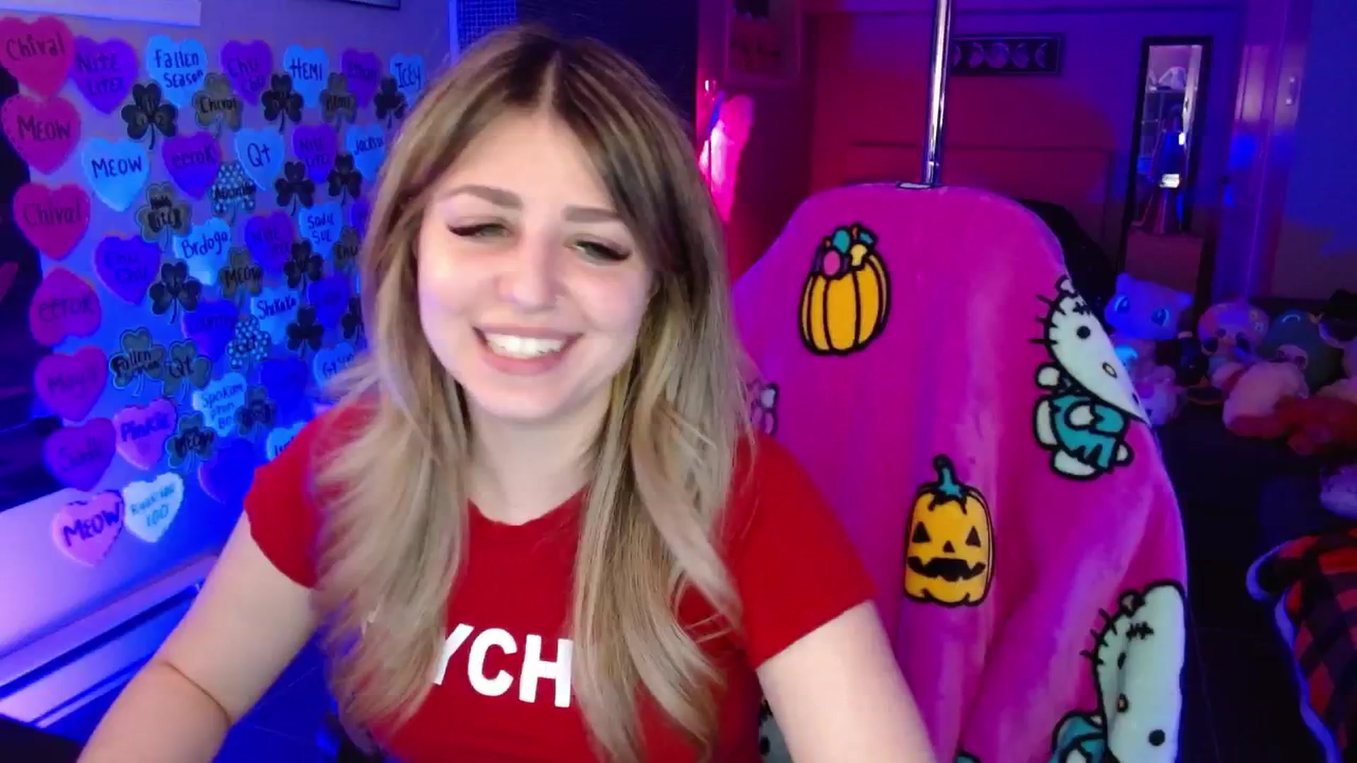 Gallery image thumbnail from Serafina's myfreecams stream on, 03/20/2026, 03:31 image 5 of 20
