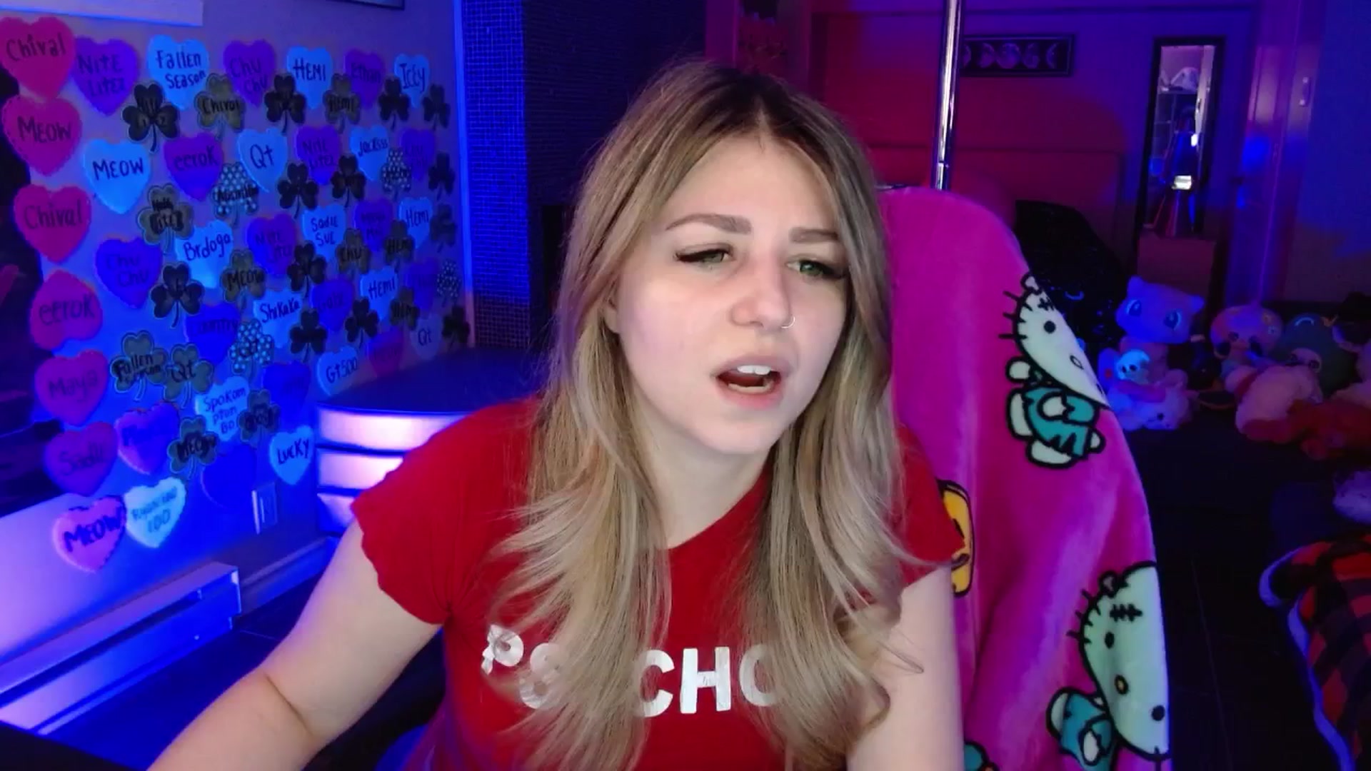 Gallery image thumbnail from Serafina's myfreecams stream on, 03/20/2026, 03:31 image 4 of 20