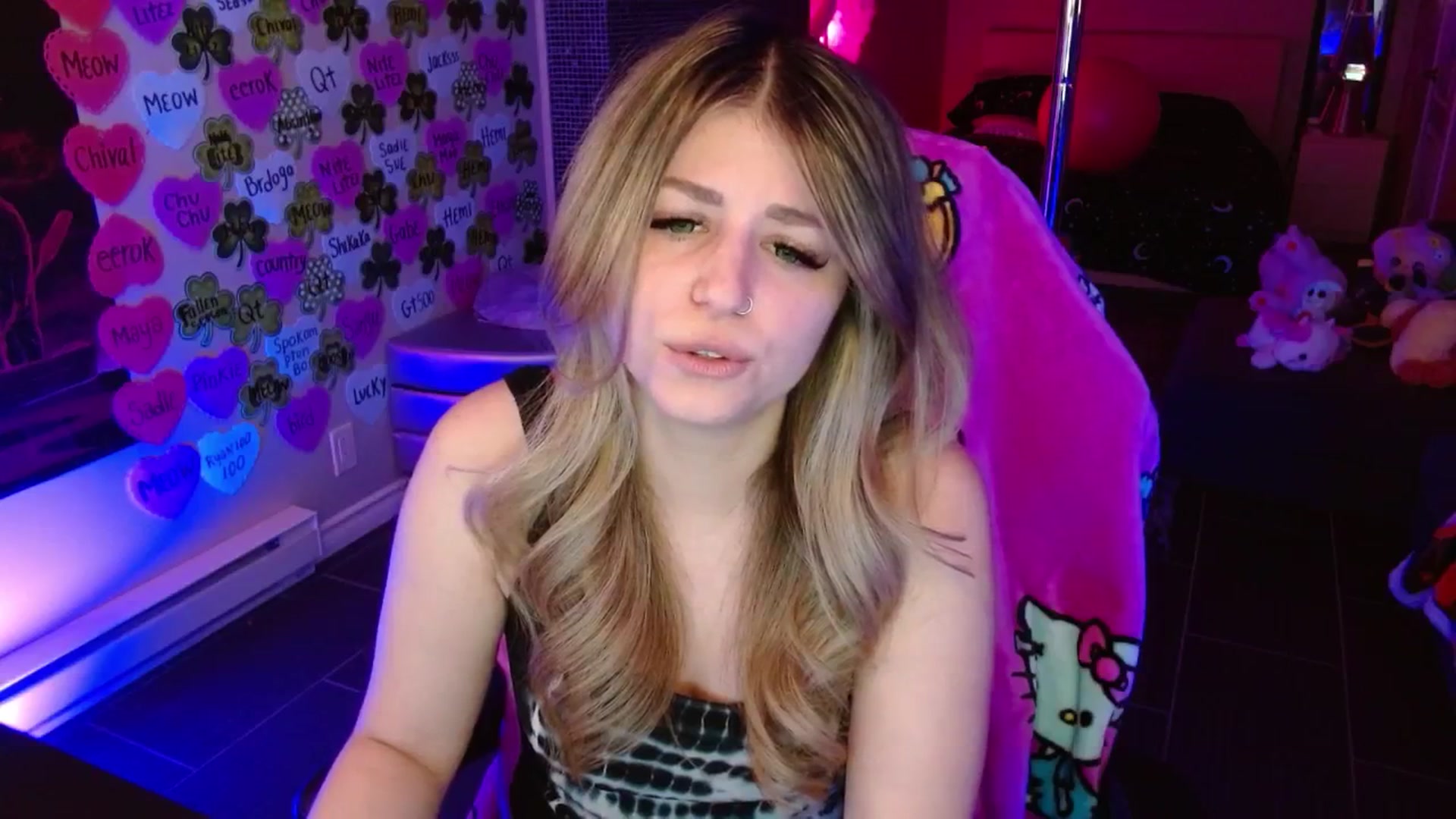 Gallery image thumbnail from Serafina's myfreecams stream on, 03/23/2026, 04:57 image 20 of 20