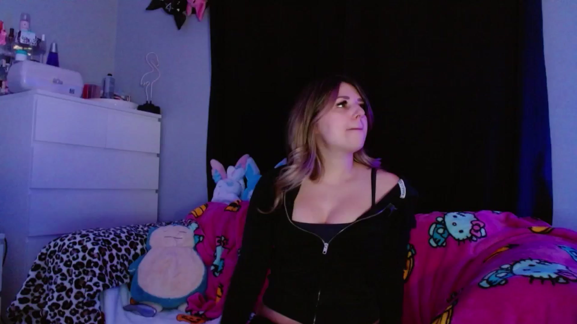 Gallery image thumbnail from Serafina's myfreecams stream on, 05/02/2026, 03:49 image 12 of 20