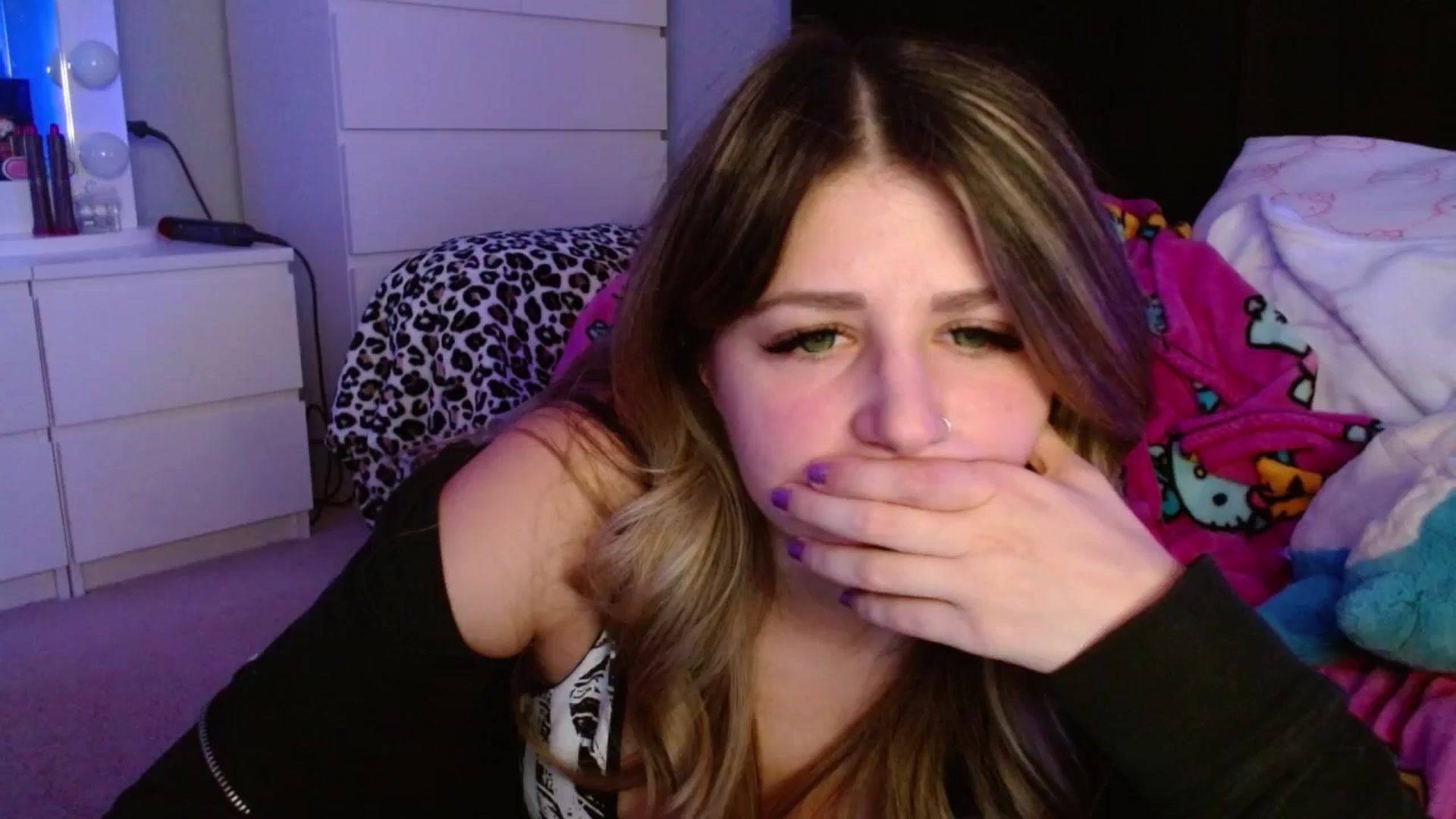 Gallery image thumbnail from Serafina's myfreecams stream on, 05/04/2026, 04:30 image 7 of 20