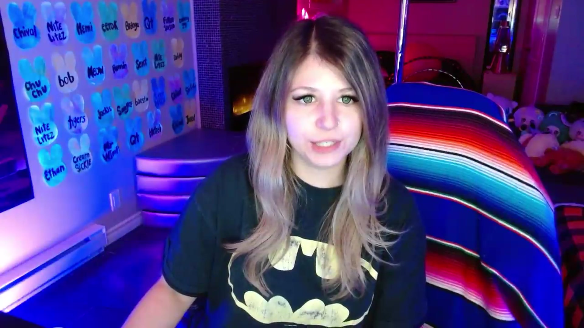 Gallery image thumbnail from Serafina's myfreecams stream on, 05/13/2026, 04:04 image 11 of 20