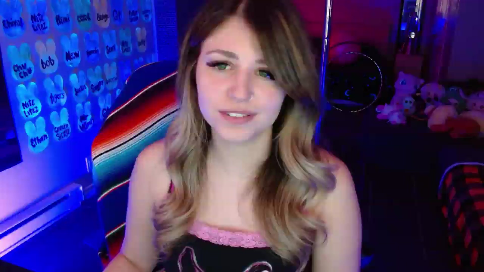 Gallery image thumbnail from Serafina's myfreecams stream on, 05/16/2026, 04:48 image 7 of 20