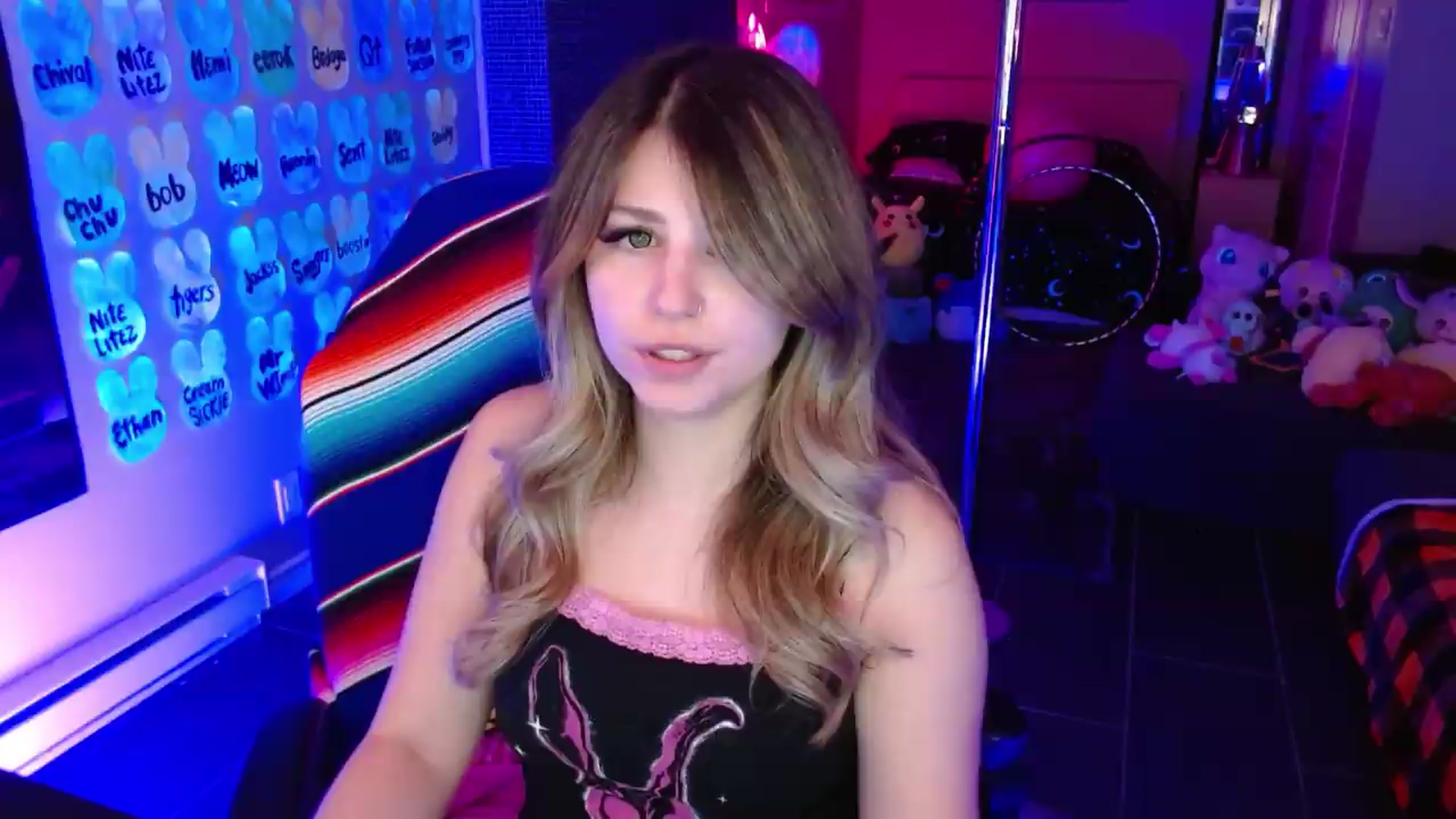Gallery image thumbnail from Serafina's myfreecams stream on, 05/16/2026, 04:48 image 20 of 20