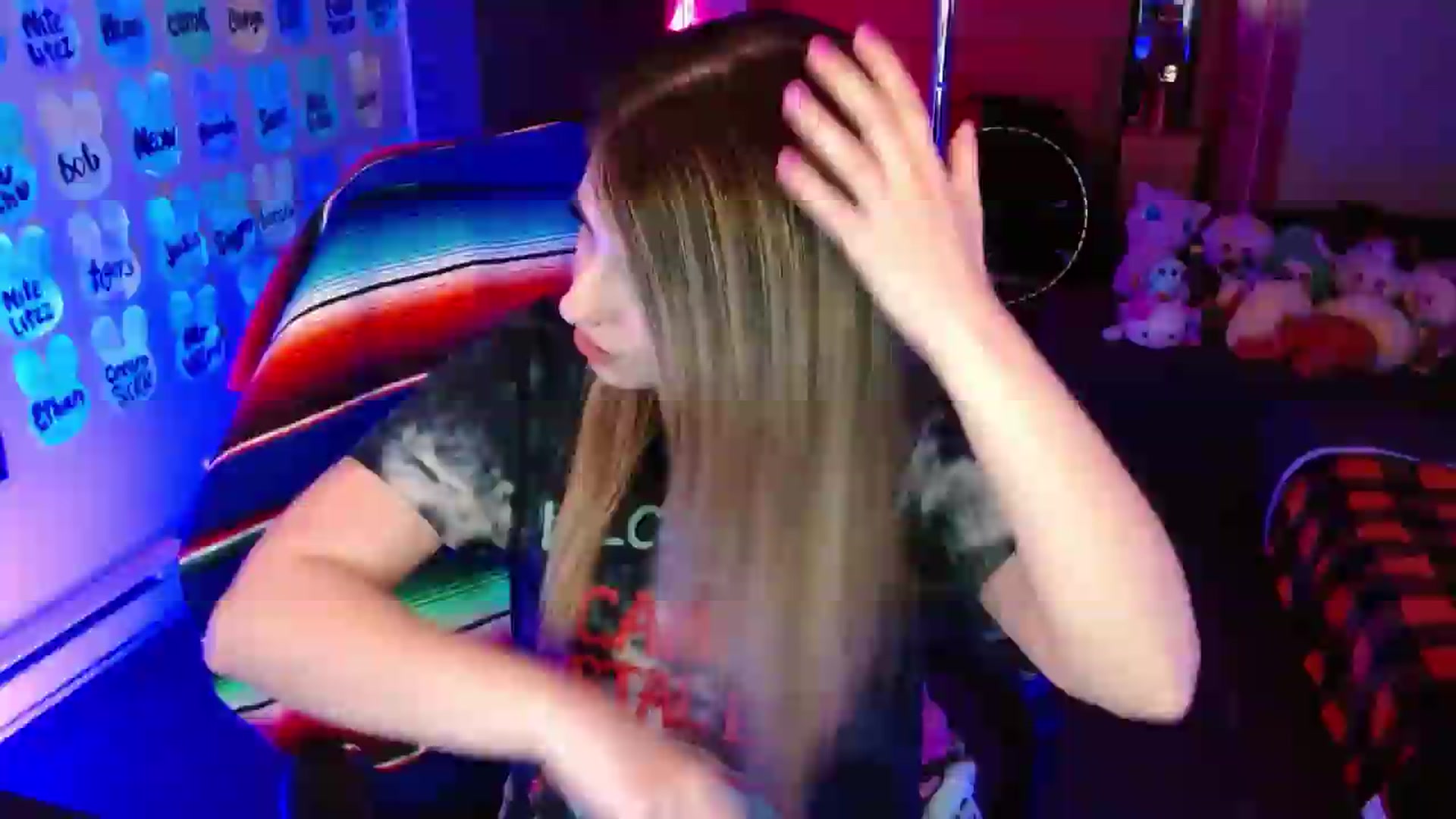Gallery image thumbnail from Serafina's myfreecams stream on, 05/23/2026, 04:10 image 2 of 20