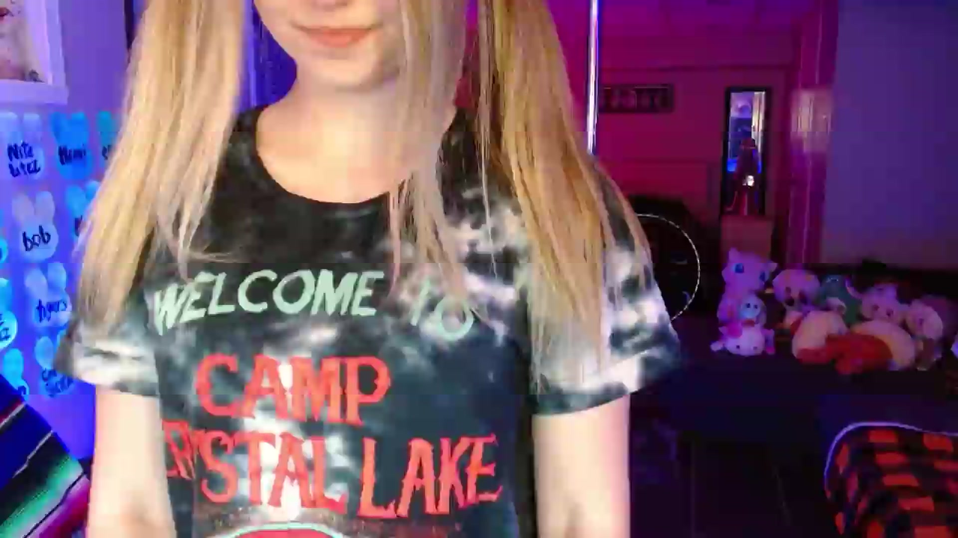 Gallery image thumbnail from Serafina's myfreecams stream on, 05/23/2026, 04:10 image 13 of 20