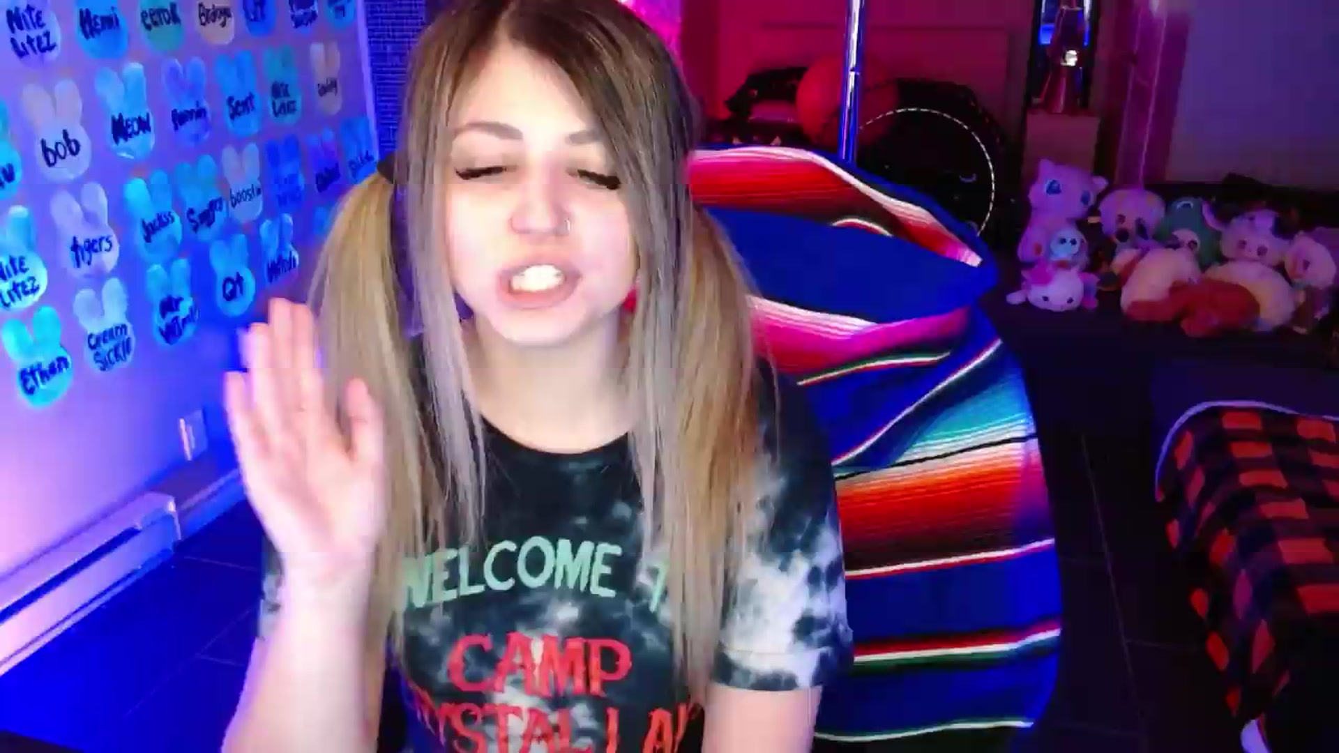 Gallery image thumbnail from Serafina's myfreecams stream on, 05/23/2026, 04:10 image 20 of 20