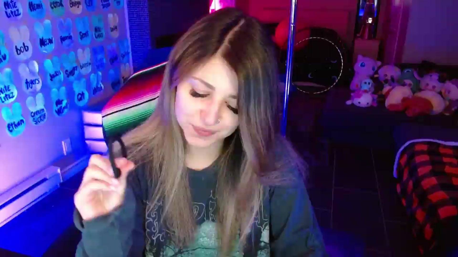 Gallery image thumbnail from Serafina's myfreecams stream on, 05/28/2026, 03:39 image 3 of 20