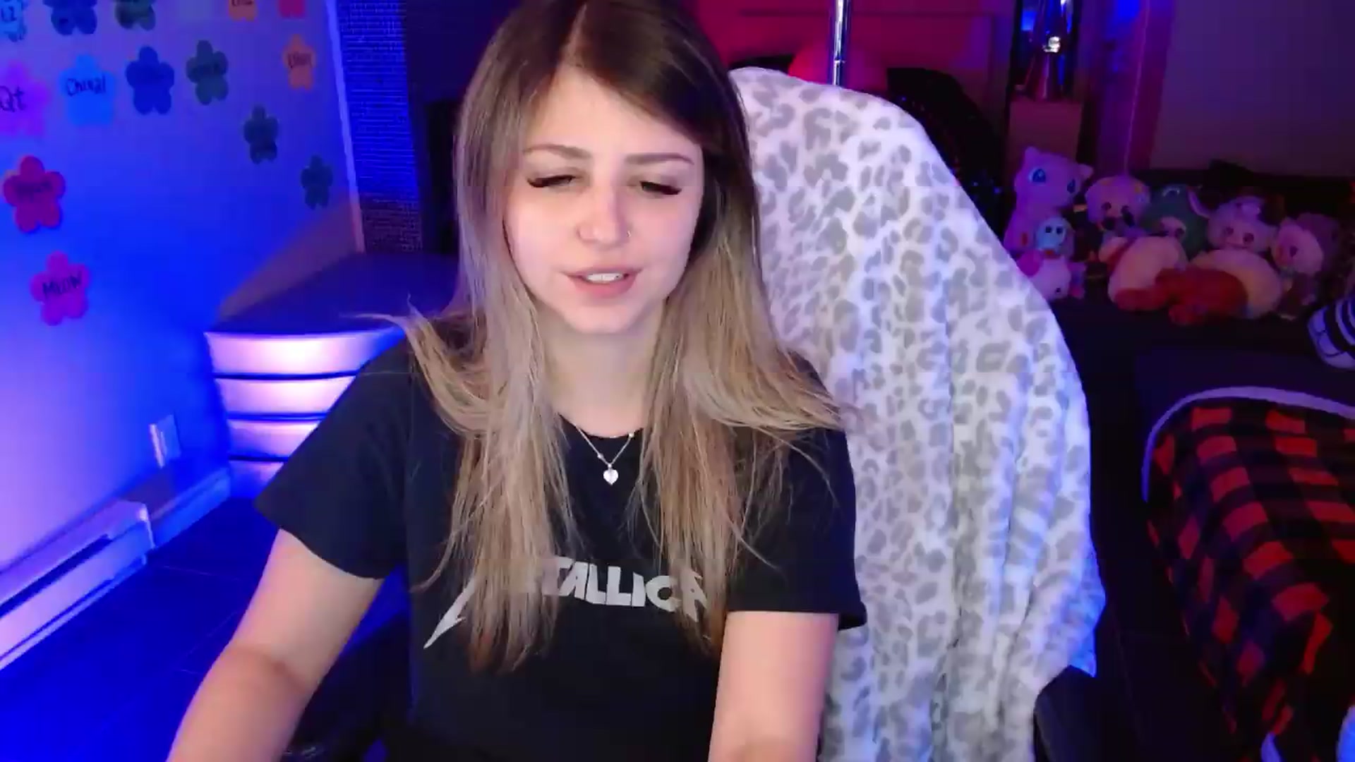 Gallery image thumbnail from Serafina's myfreecams stream on, 06/10/2026, 05:47 image 19 of 20