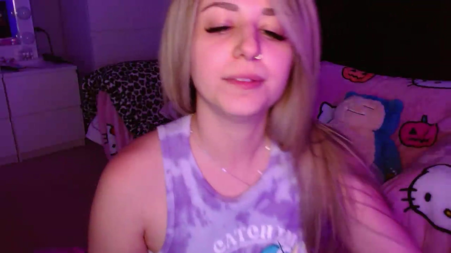 Gallery image thumbnail from Serafina's myfreecams stream on, 06/21/2026, 03:59 image 2 of 20