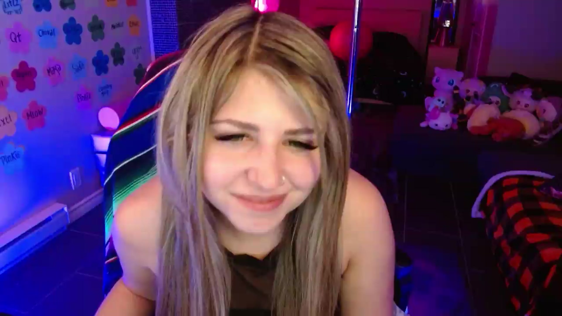 Gallery image thumbnail from Serafina's myfreecams stream on, 06/24/2026, 06:20 image 11 of 20