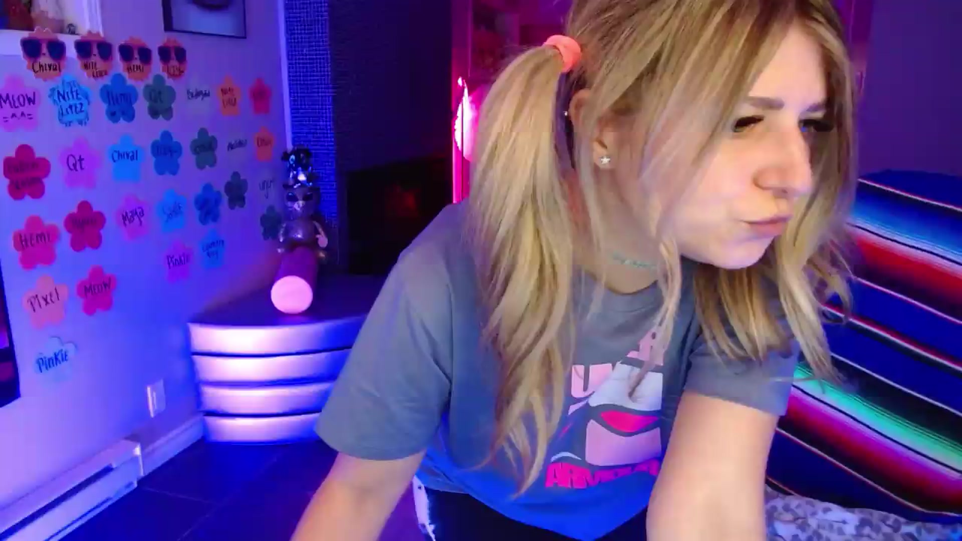 Gallery image thumbnail from Serafina's myfreecams stream on, 06/28/2026, 04:20 image 4 of 20