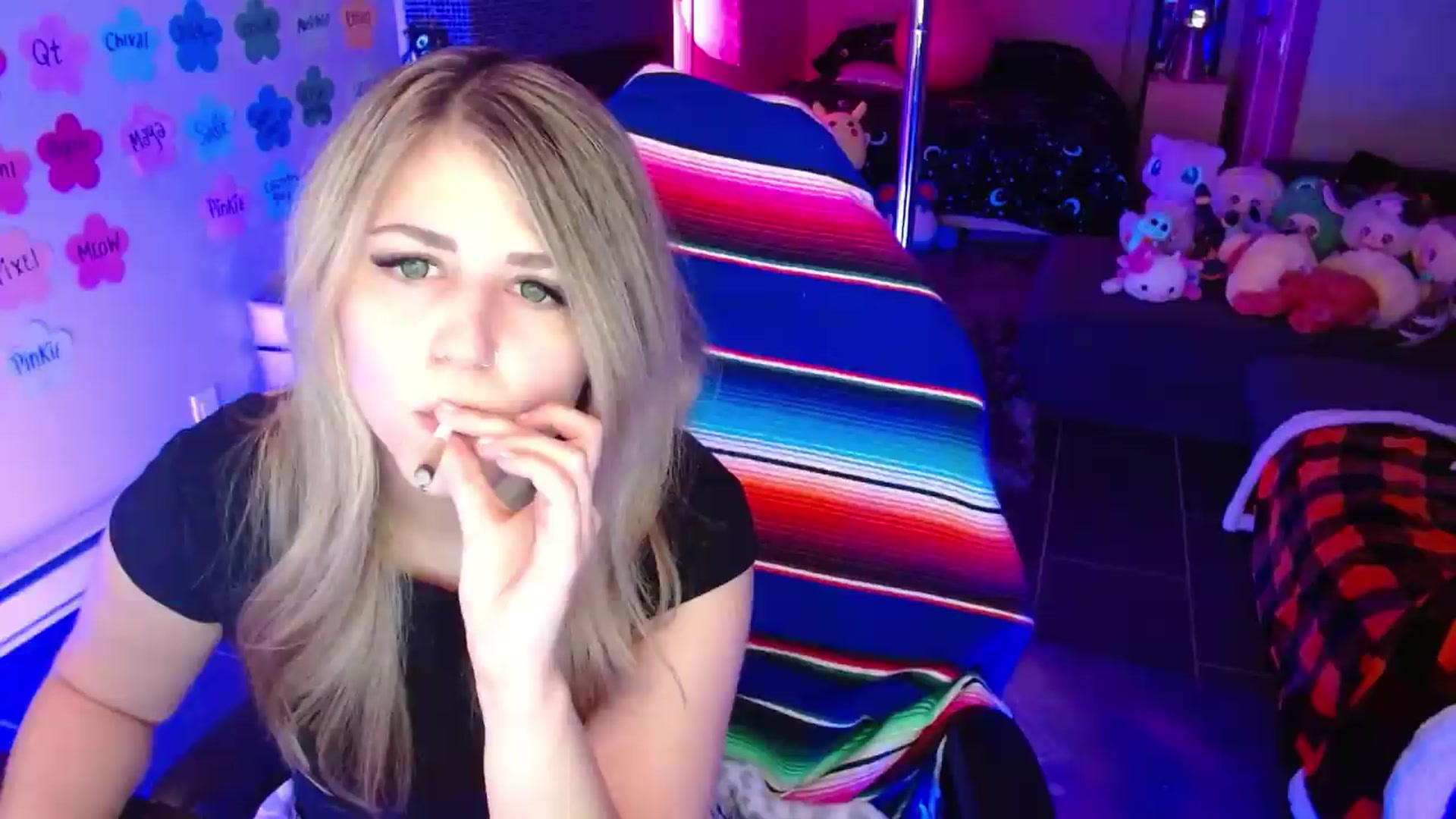 Gallery image thumbnail from Serafina's myfreecams stream on, 06/29/2026, 03:02 image 15 of 20