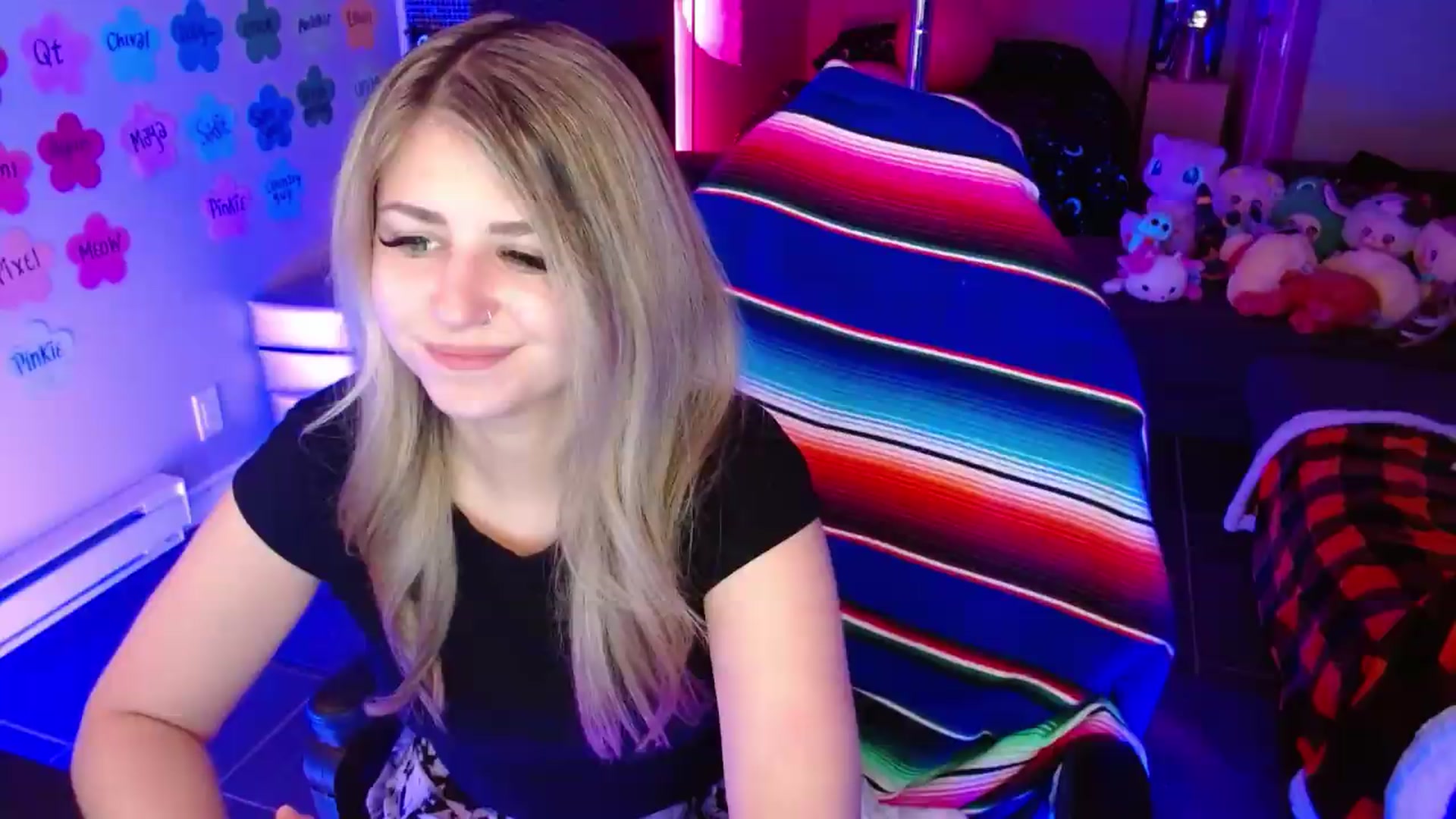 Gallery image thumbnail from Serafina's myfreecams stream on, 06/29/2026, 03:02 image 1 of 20