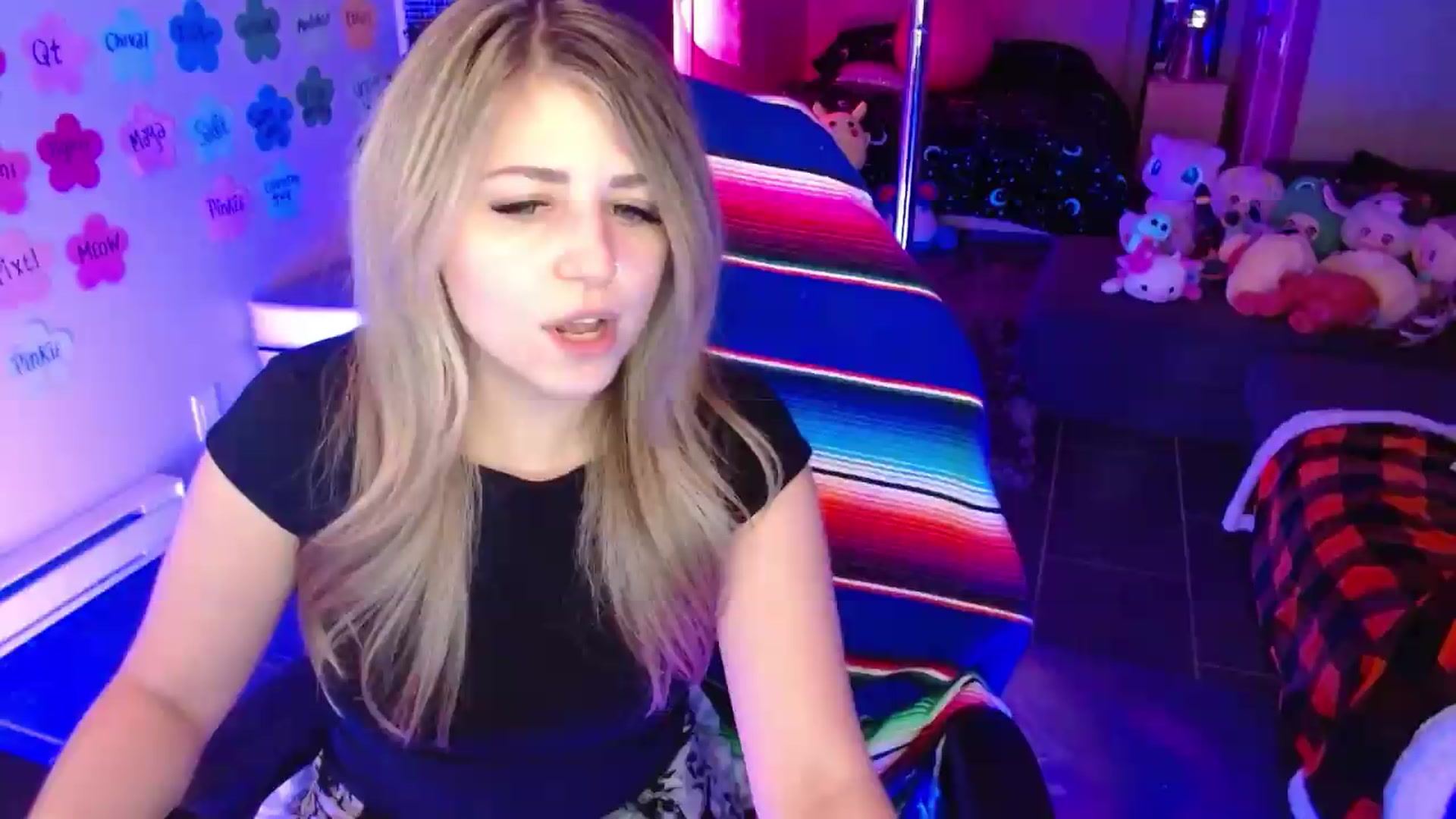 Gallery image thumbnail from Serafina's myfreecams stream on, 06/29/2026, 03:02 image 14 of 20
