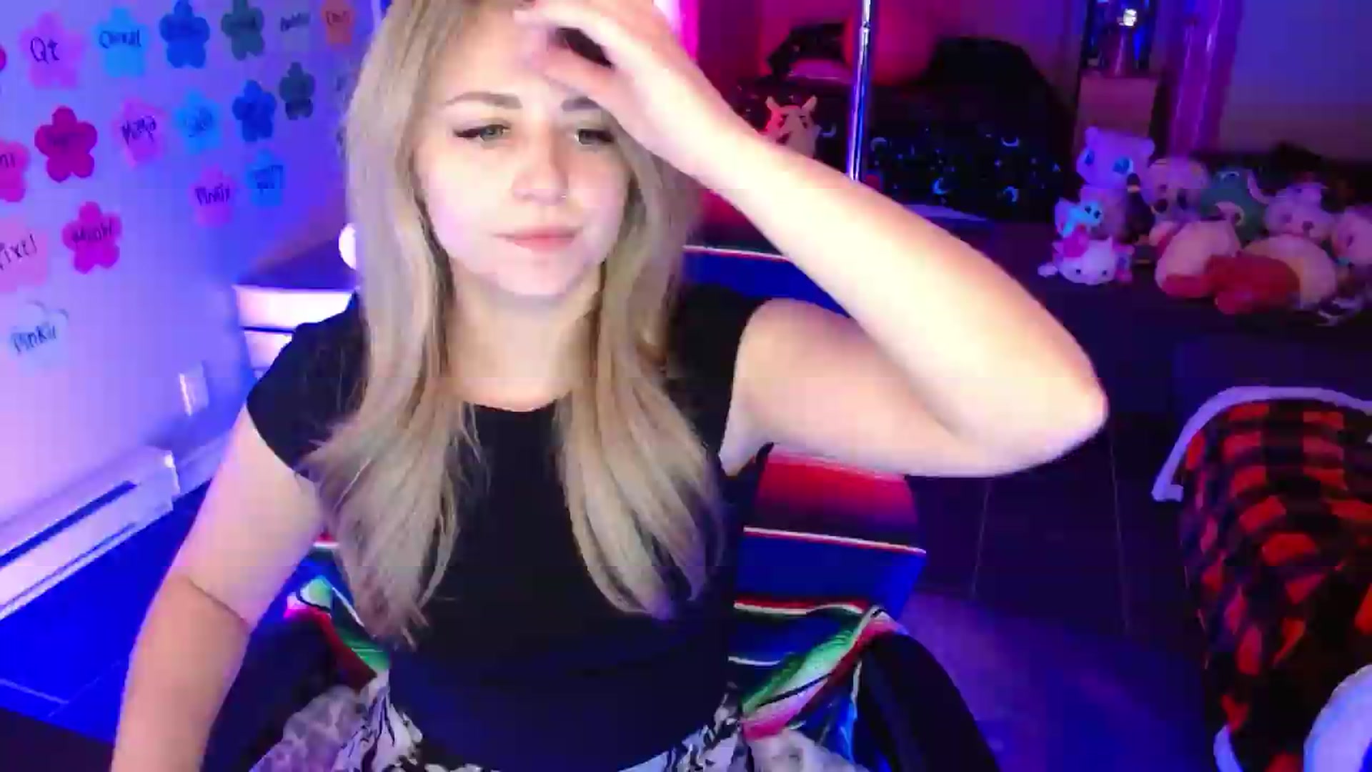 Gallery image thumbnail from Serafina's myfreecams stream on, 06/29/2026, 03:02 image 7 of 20