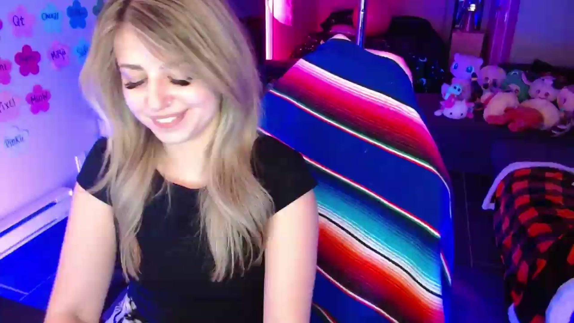 Gallery image thumbnail from Serafina's myfreecams stream on, 06/29/2026, 03:02 image 20 of 20