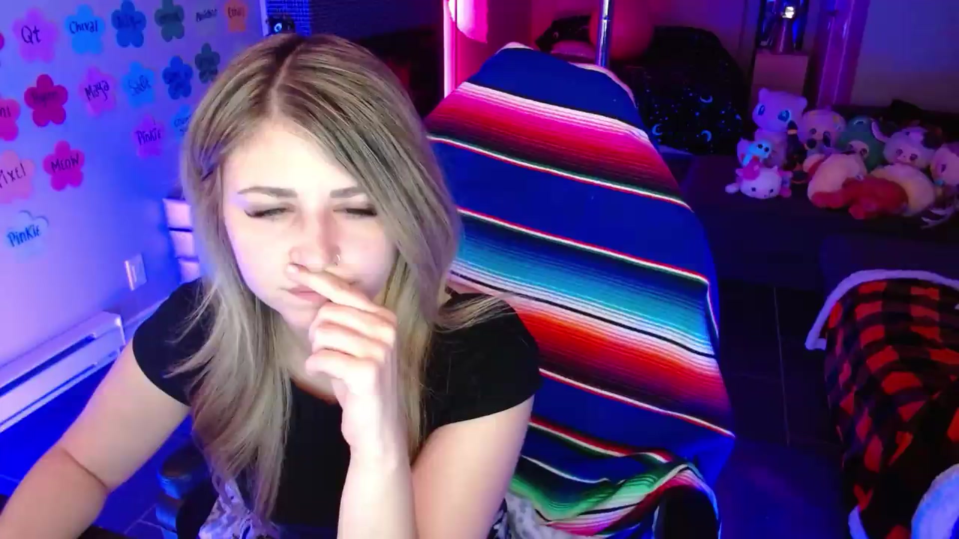 Gallery image thumbnail from Serafina's myfreecams stream on, 06/29/2026, 03:02 image 19 of 20