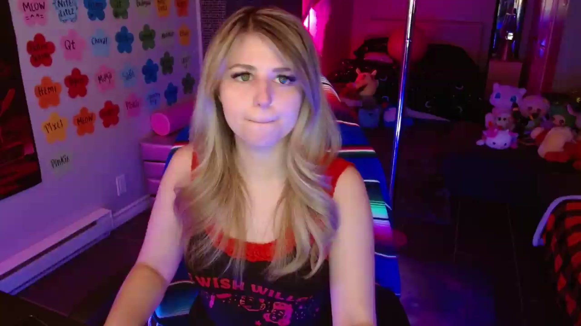 Gallery image thumbnail from Serafina's myfreecams stream on, 07/08/2026, 02:56 image 1 of 20