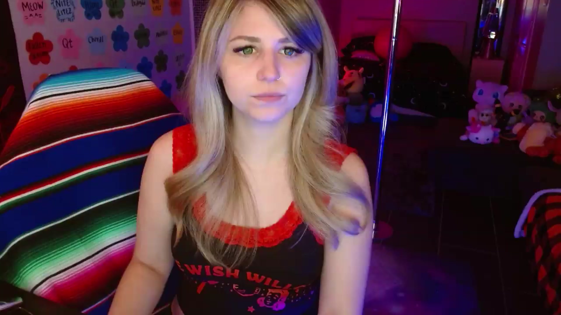 Gallery image thumbnail from Serafina's myfreecams stream on, 07/08/2026, 02:56 image 17 of 20