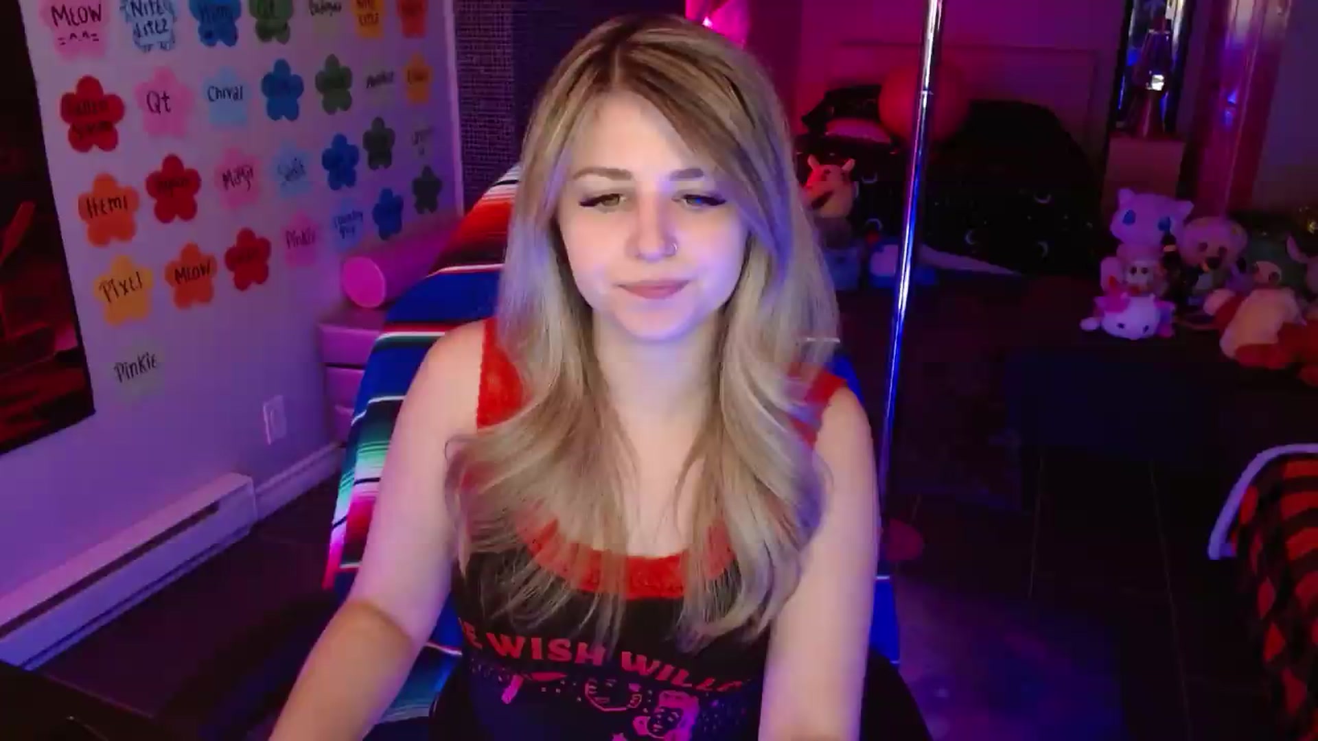 Gallery image thumbnail from Serafina's myfreecams stream on, 07/08/2026, 02:56 image 2 of 20