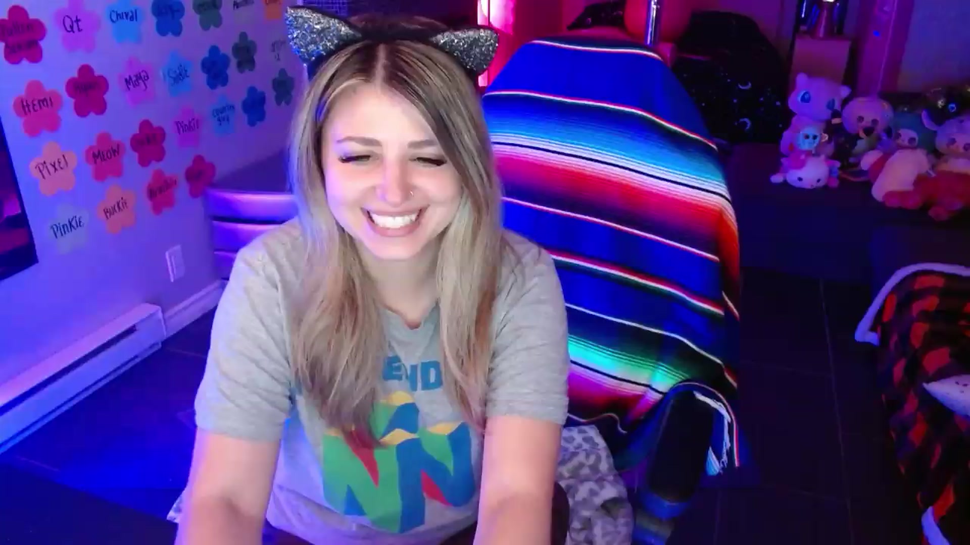 Gallery image thumbnail from Serafina's myfreecams stream on, 07/24/2026, 05:06 image 20 of 20