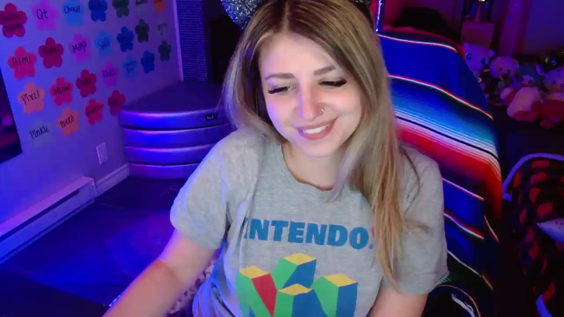 Gallery image thumbnail from Serafina's myfreecams stream on, 07/24/2026, 05:06 image 17 of 20