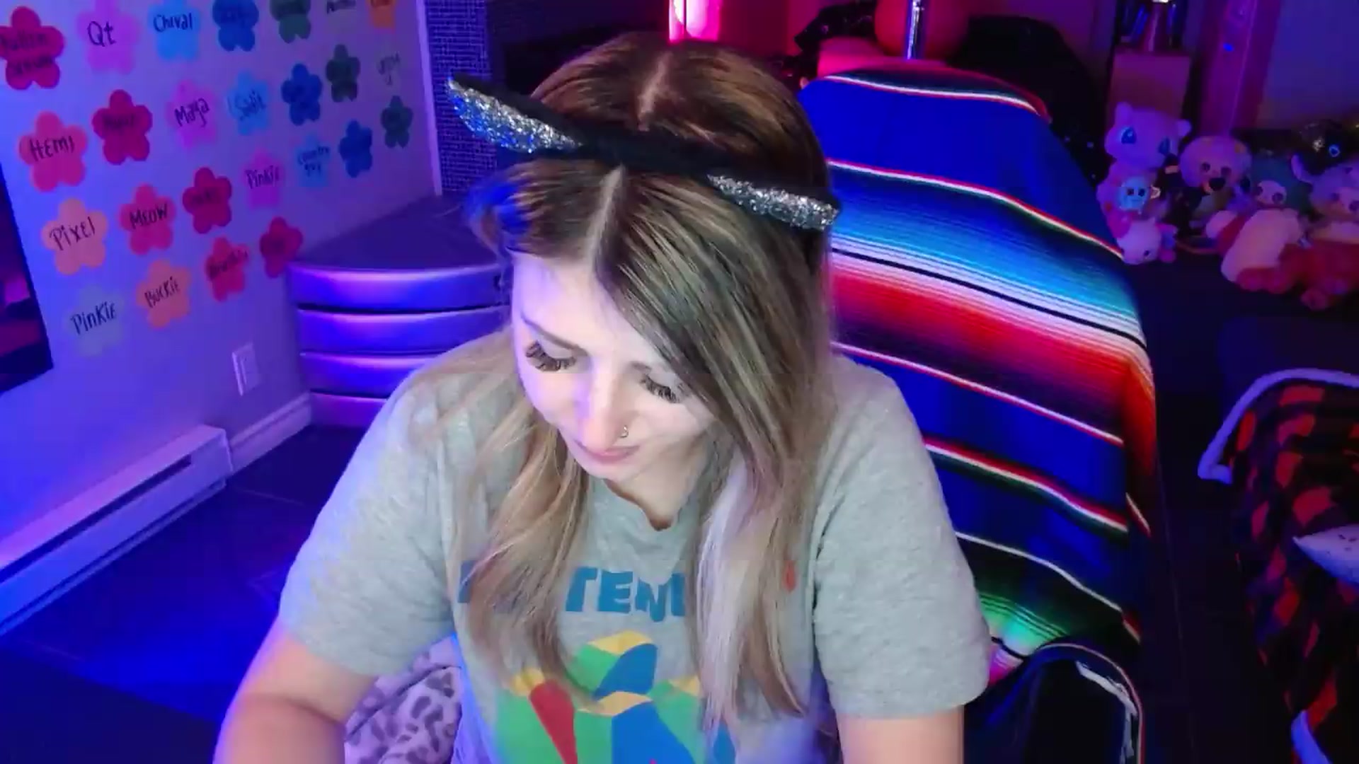 Gallery image thumbnail from Serafina's myfreecams stream on, 07/24/2026, 05:06 image 19 of 20