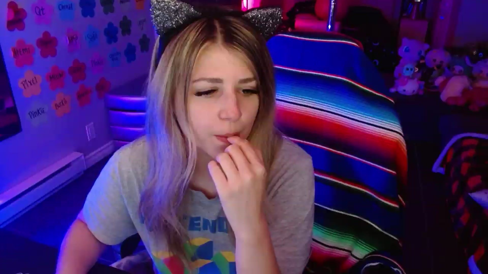 Gallery image thumbnail from Serafina's myfreecams stream on, 07/24/2026, 05:06 image 13 of 20